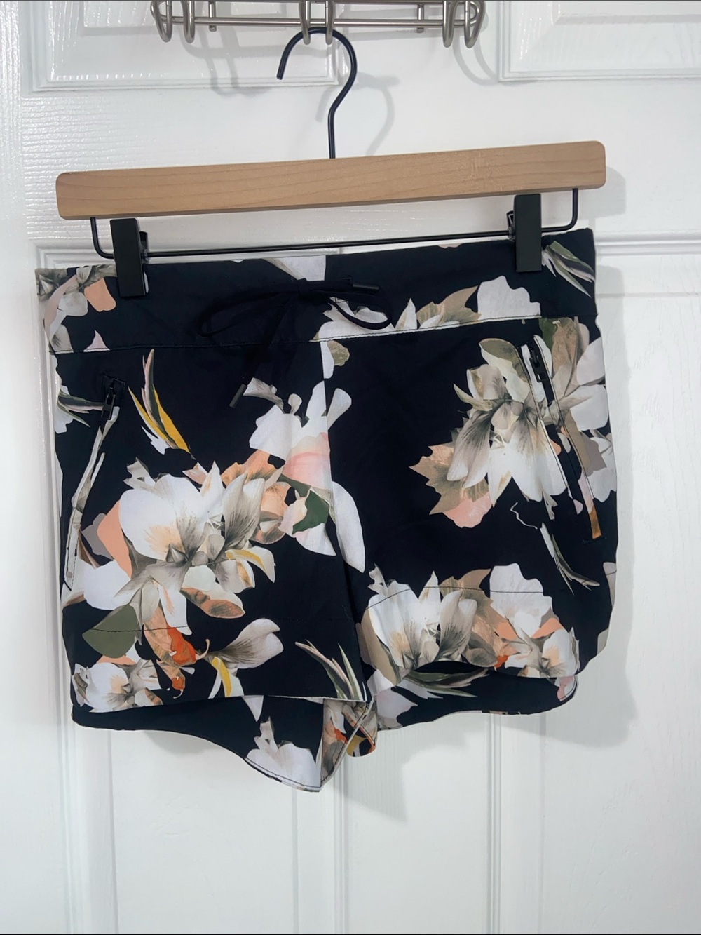 Athleta Hudson board shorts